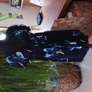 Flowy ink dress beautiful color blue great condition size large